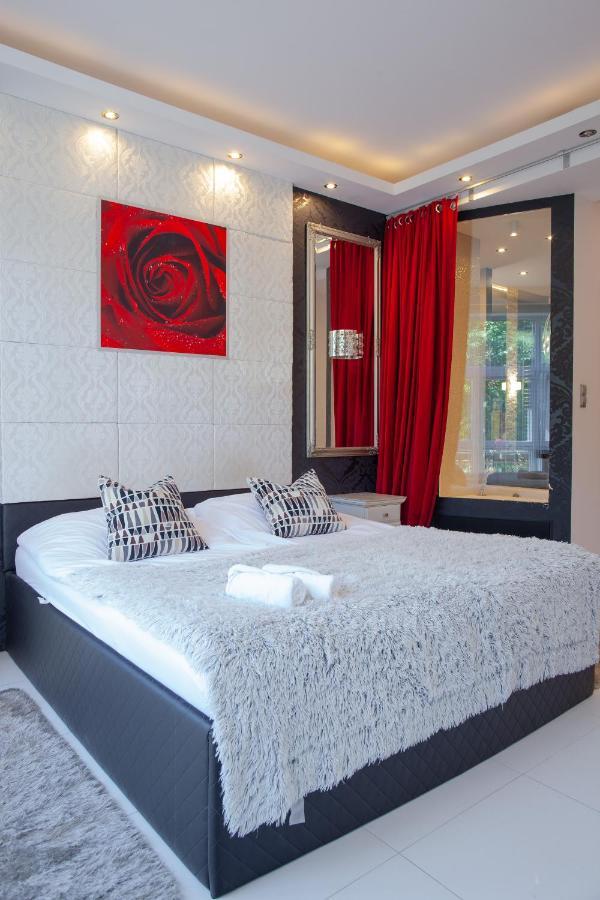 Apartament Royal Centrum Krynica Zdroj Bagian luar foto